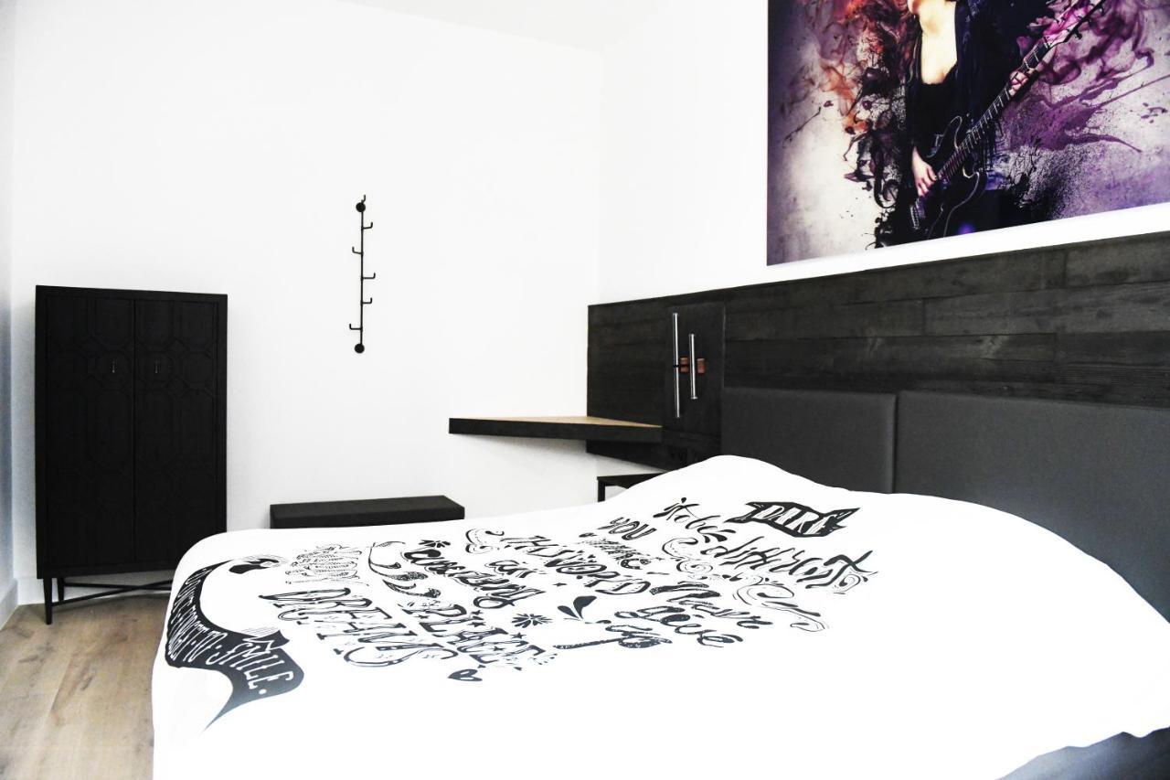 Music Of The World - Antwerp Apartment Exterior photo